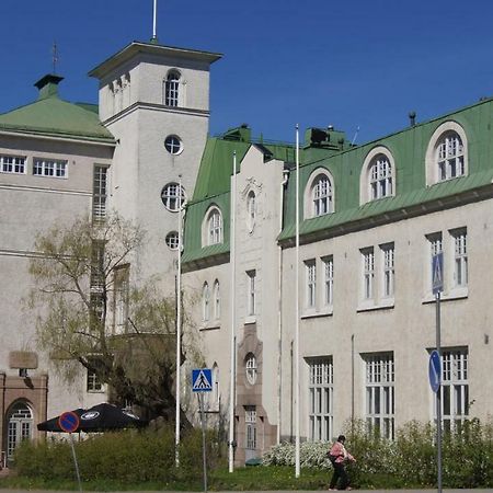 Opiston Kunkku Hostel Lahti Ngoại thất bức ảnh