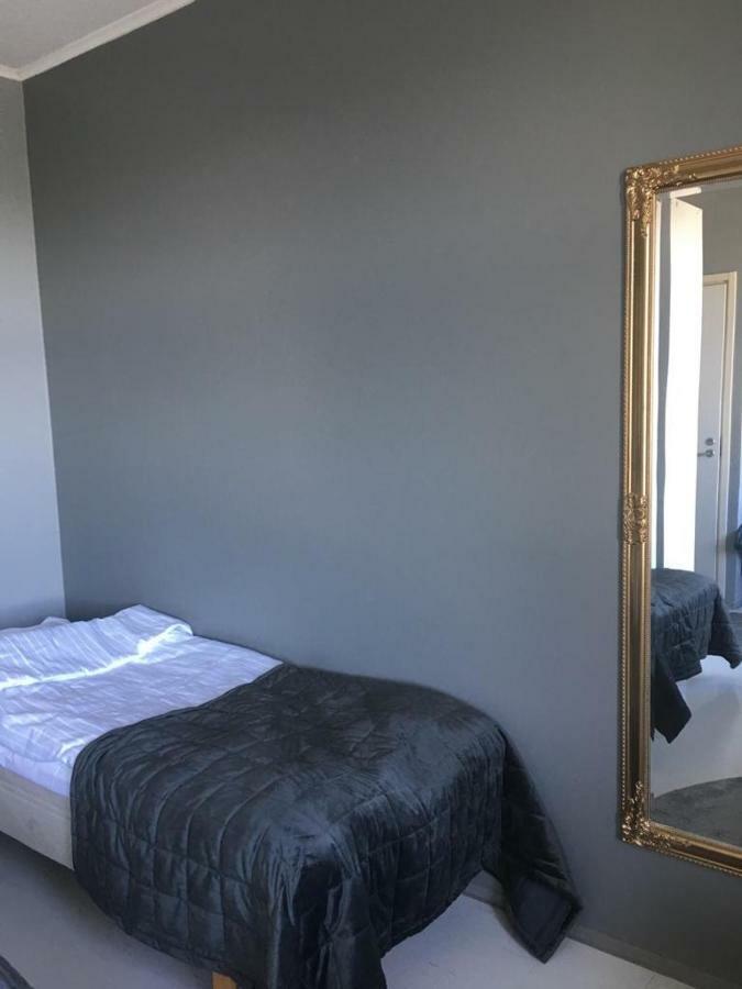 Opiston Kunkku Hostel Lahti Ngoại thất bức ảnh