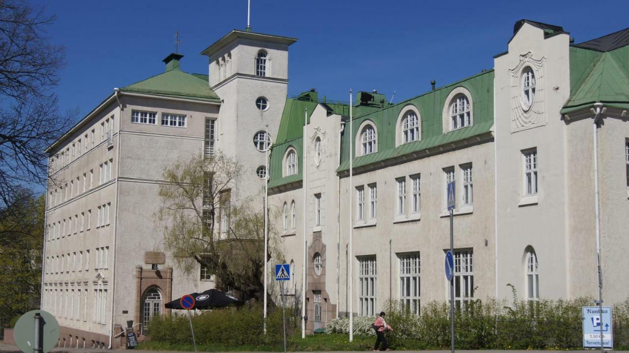 Opiston Kunkku Hostel Lahti Ngoại thất bức ảnh
